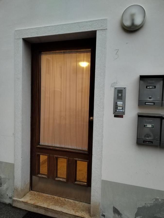 Il Vicolo_Carinissimo Appartamento In Centro Storico, Zona Giorno Mansardata ベッルーノ エクステリア 写真